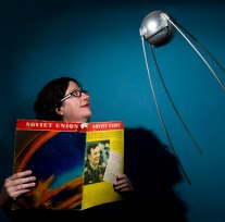 alice-gorman-and-sputnik-cropped